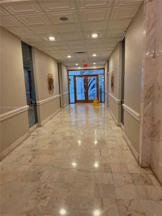 5750 Collins Ave 11D, Miami Beach, فلوريدا 33140, الولايات المتحدة
