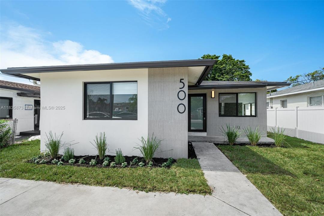 500 NW 7th Ct, Hallandale Beach, Florida 33009, Stati Uniti