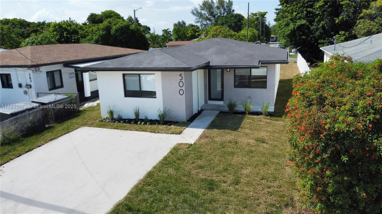 500 NW 7th Ct, Hallandale Beach, Florida 33009, Stati Uniti