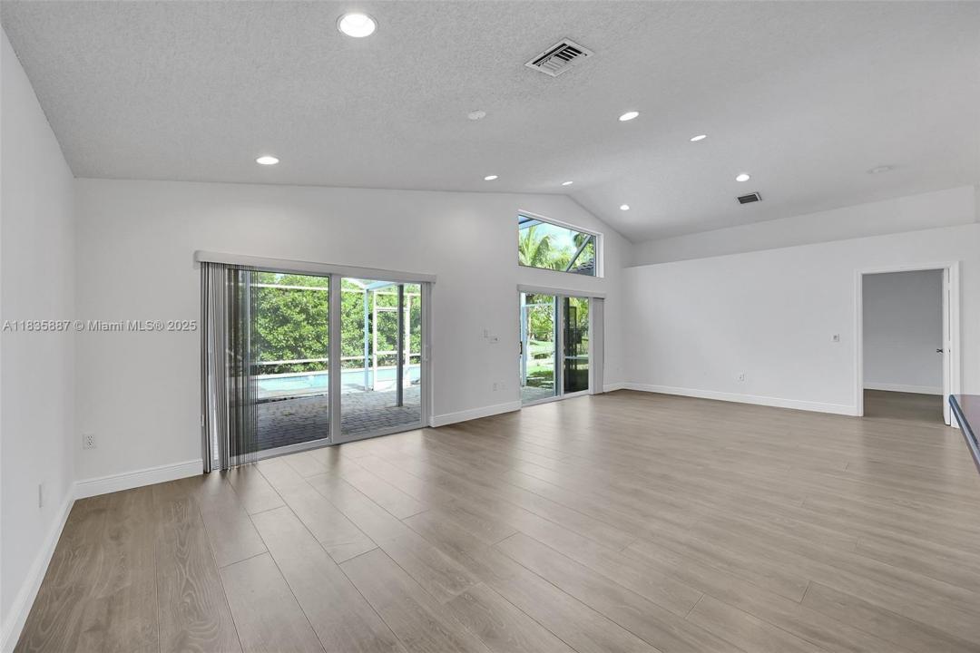 5382 NW 120th Ave, Coral Springs, Flórida 33076, Estados Unidos