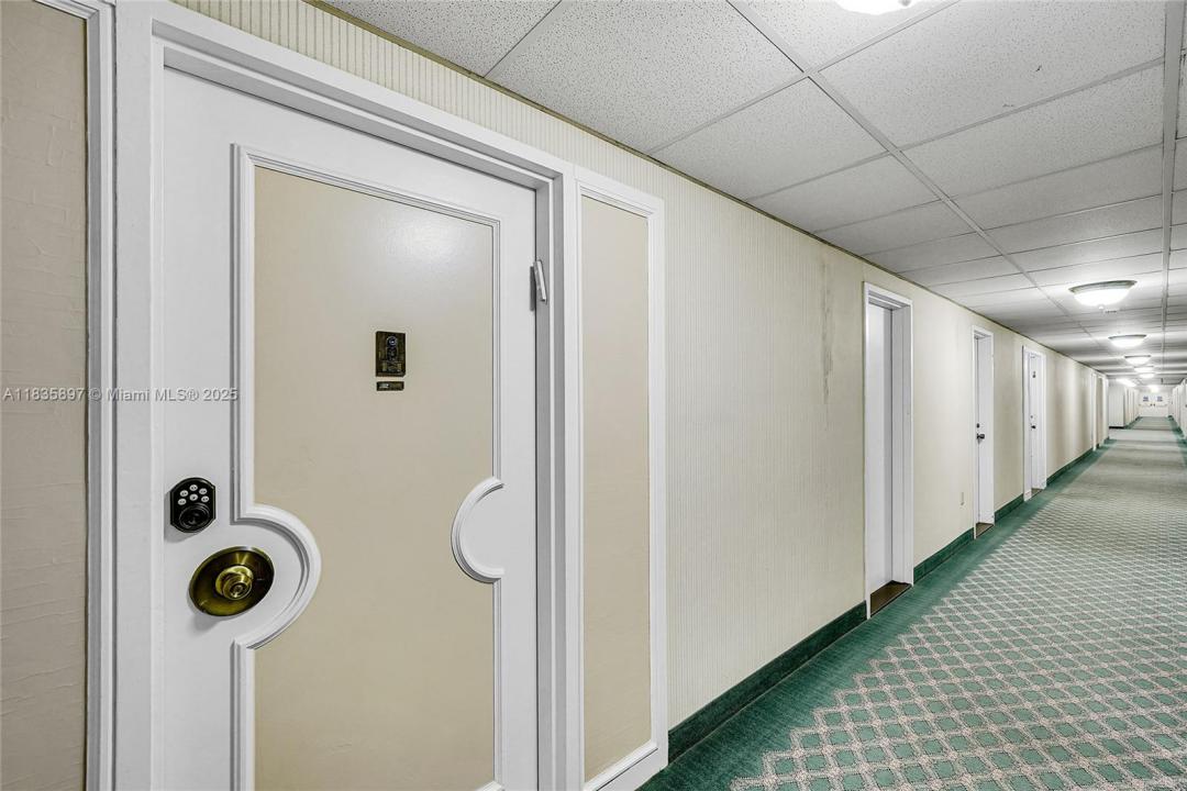 1980 S Ocean Dr 21M, Hallandale Beach, Florida 33009, HOA KỲ