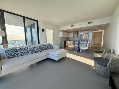 1600 NE 1st Ave 3210, Miami, Florida 33132, USA