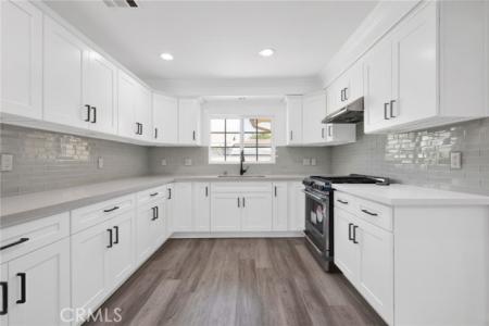 Emerson Place, Rosemead, California 91770, HOA KỲ