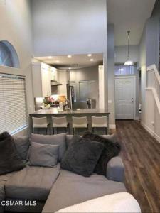 Santo Drive, Oak Park, Califórnia 91377, Estados Unidos