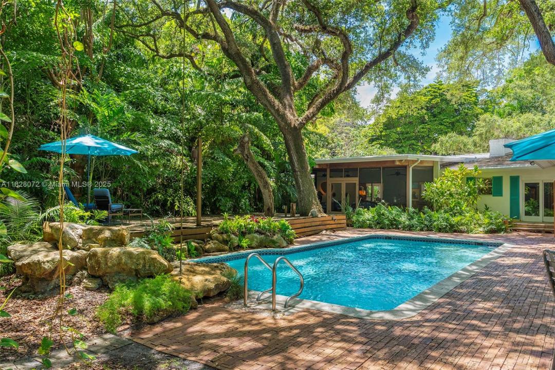 3540 N Moorings Way, Miami, Florida 33133