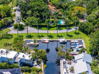 3540 N Moorings Way, Miami, Florida 33133