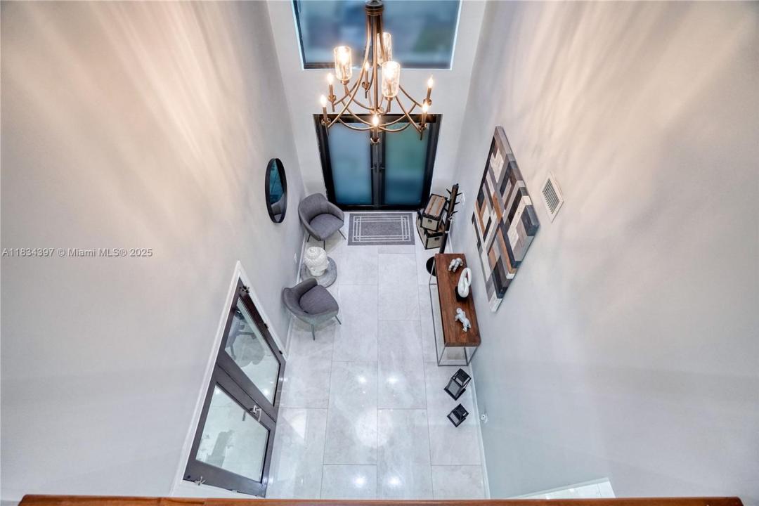 13300 Biscayne Bay Ter, North Miami, פלורידה 33181, ארצות הברית של אמריקה
