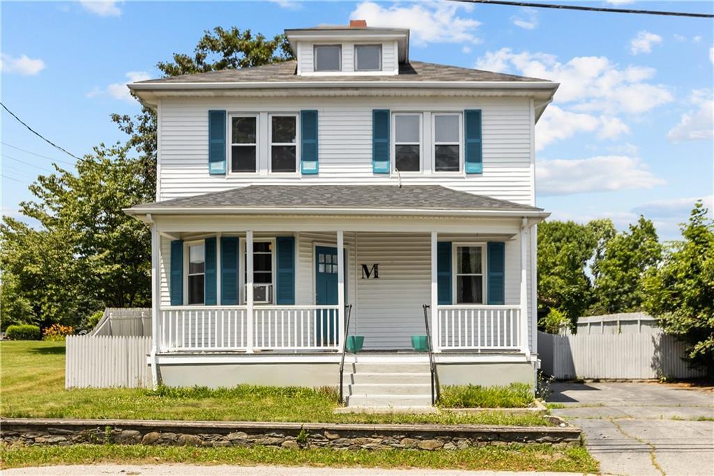 291 Maple Avenue 1, Barrington, Rhode Island 02806