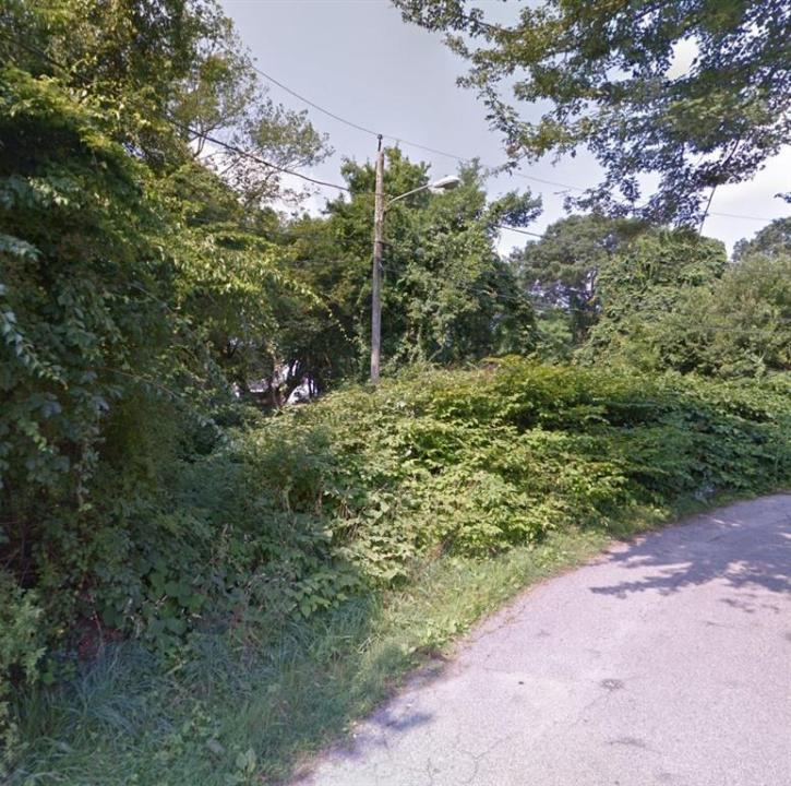 Avon Avenue, Warwick, Rhode Island 02889