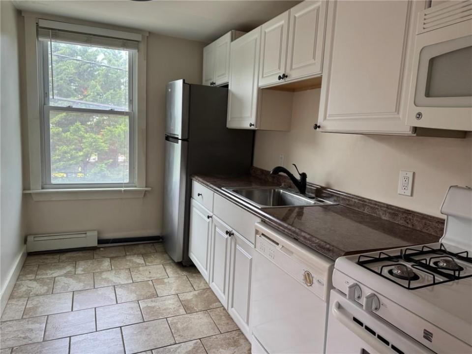 38 Freebody Street 208, Newport, Rhode Island 02840, États-Unis