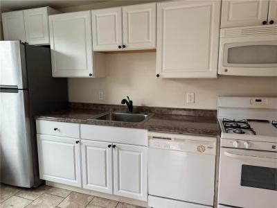 38 Freebody Street 208, Newport, Rhode Island 02840, États-Unis