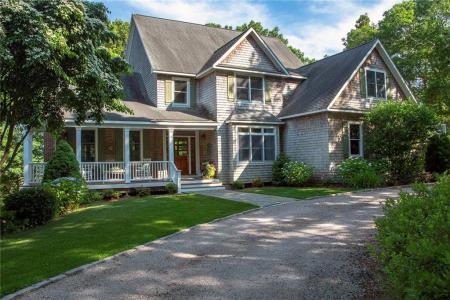 27 Tom Harvey Road, Westerly, RI 02891, USA