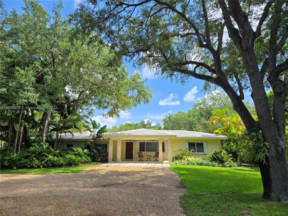 7895 SW 122nd St, Pinecrest, Florida 33156, USA