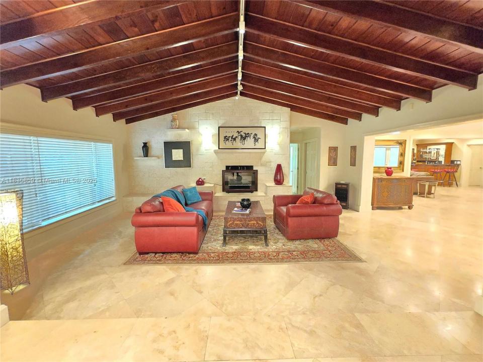7895 SW 122nd St, Pinecrest, Florida 33156, USA