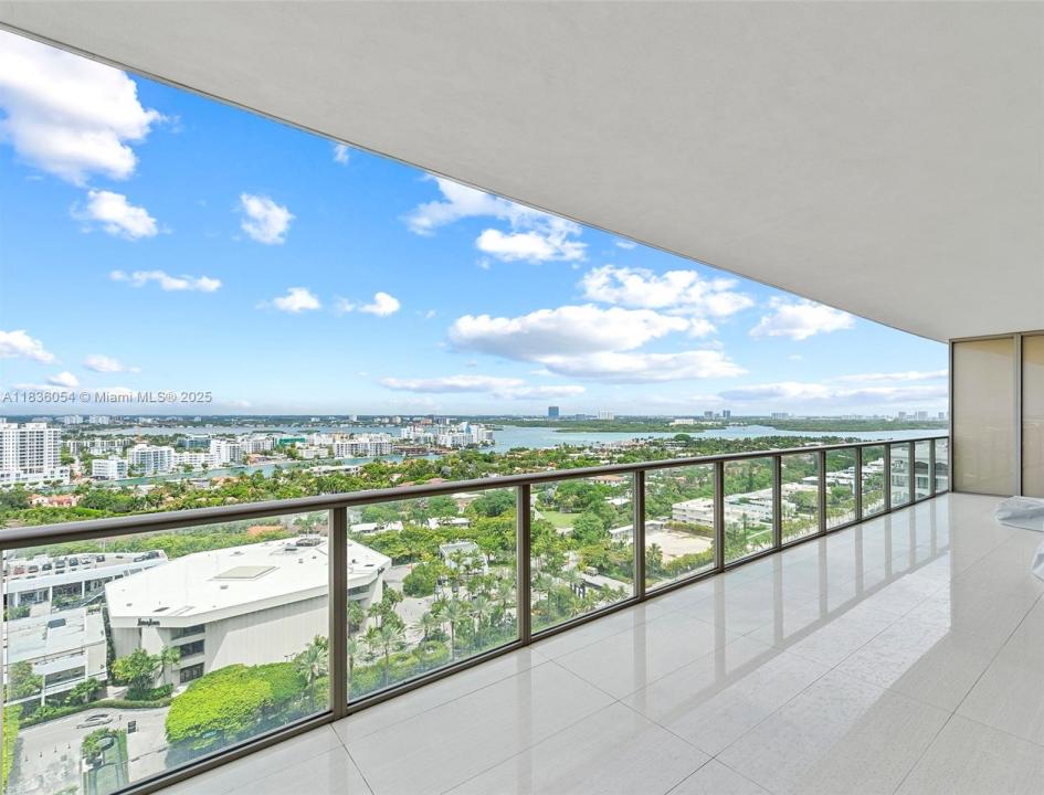 9705 Collins Ave 1905N, Bal Harbour, Florida 33154