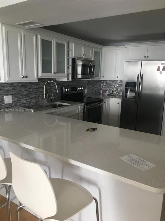 3675 N Country Club Dr 1409, Aventura, Floride 33180, États-Unis