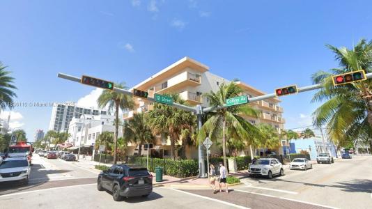 1150 Collins 501, Miami Beach, Florida 33139, USA