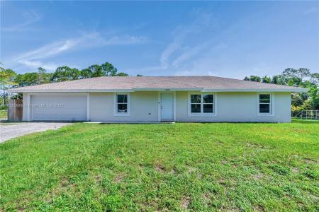 15859 N 68th Ct N, Loxahatchee, Florida 33470, USA