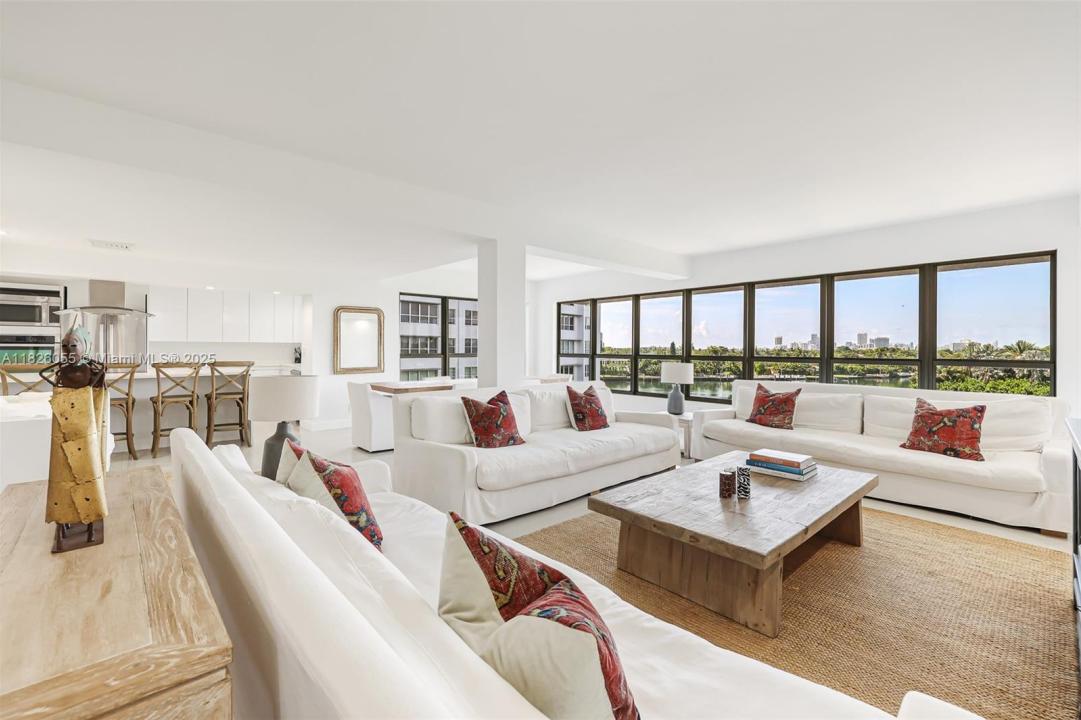 9102 W Bay Harbor Dr 5-D, Bay Harbor Islands, Florida 33154, Estados Unidos