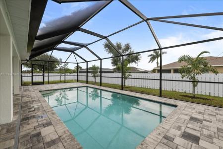 634 NW 15th Ter, Cape Coral, Florida 33993, USA