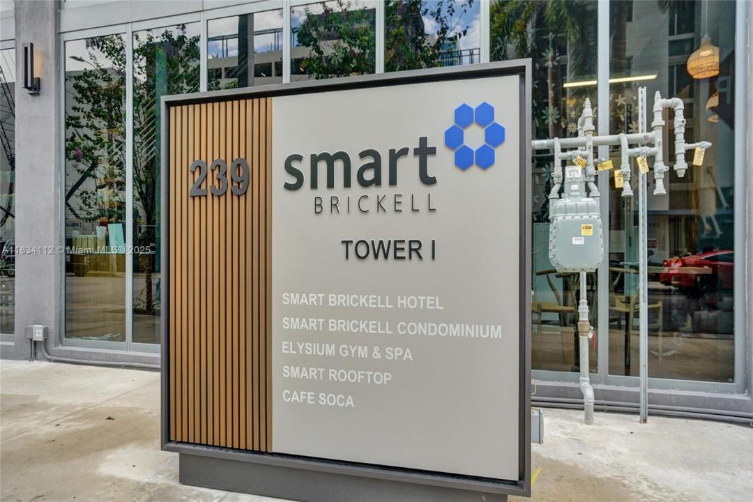 239 SW 9th St 2203, Miami, Floride 33130, États-Unis