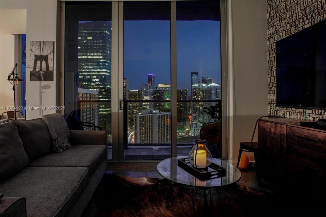 151 SE 1st St 3103, Miami, فلوريدا 33131, الولايات المتحدة