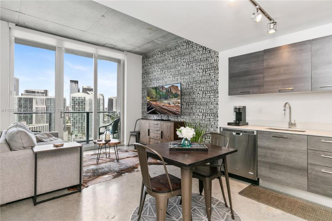 151 SE 1st St 3103, Miami, فلوريدا 33131, الولايات المتحدة
