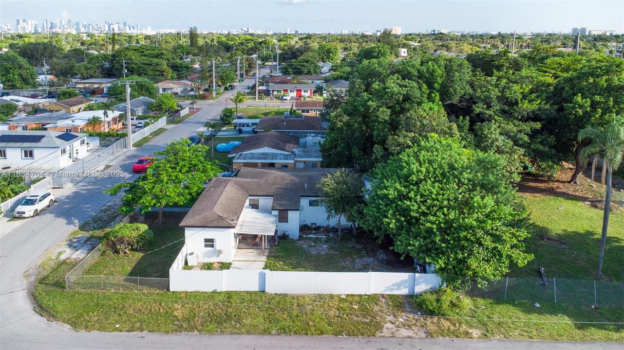 7190 NW 21st Ave, Miami, Florida 33147, Stati Uniti