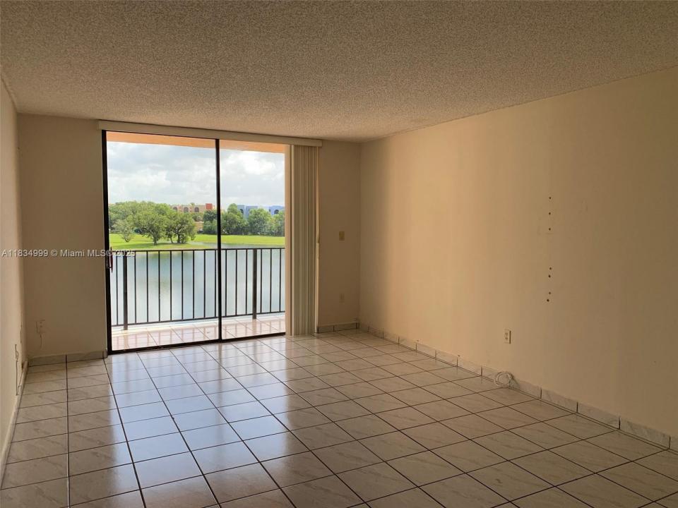 Miami, Florida 33172, Estados Unidos