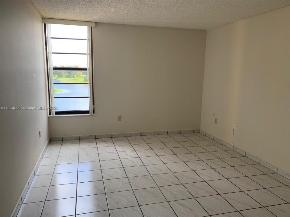 Miami, Florida 33172, Estados Unidos