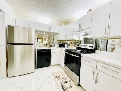 3137 S Carambola Cir S 2369, Coconut Creek, Florida 33066, USA