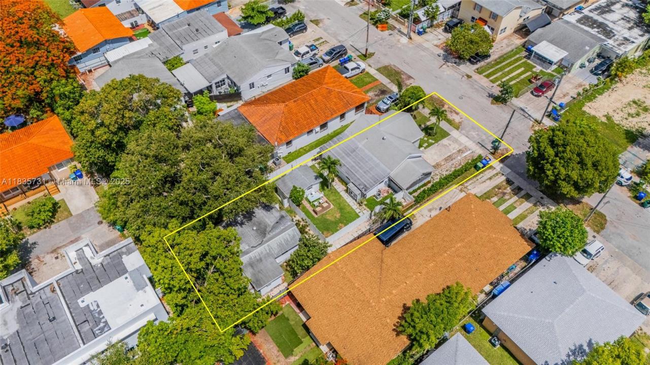 2946 SW 26th St, Miami, Floride 33133, États-Unis