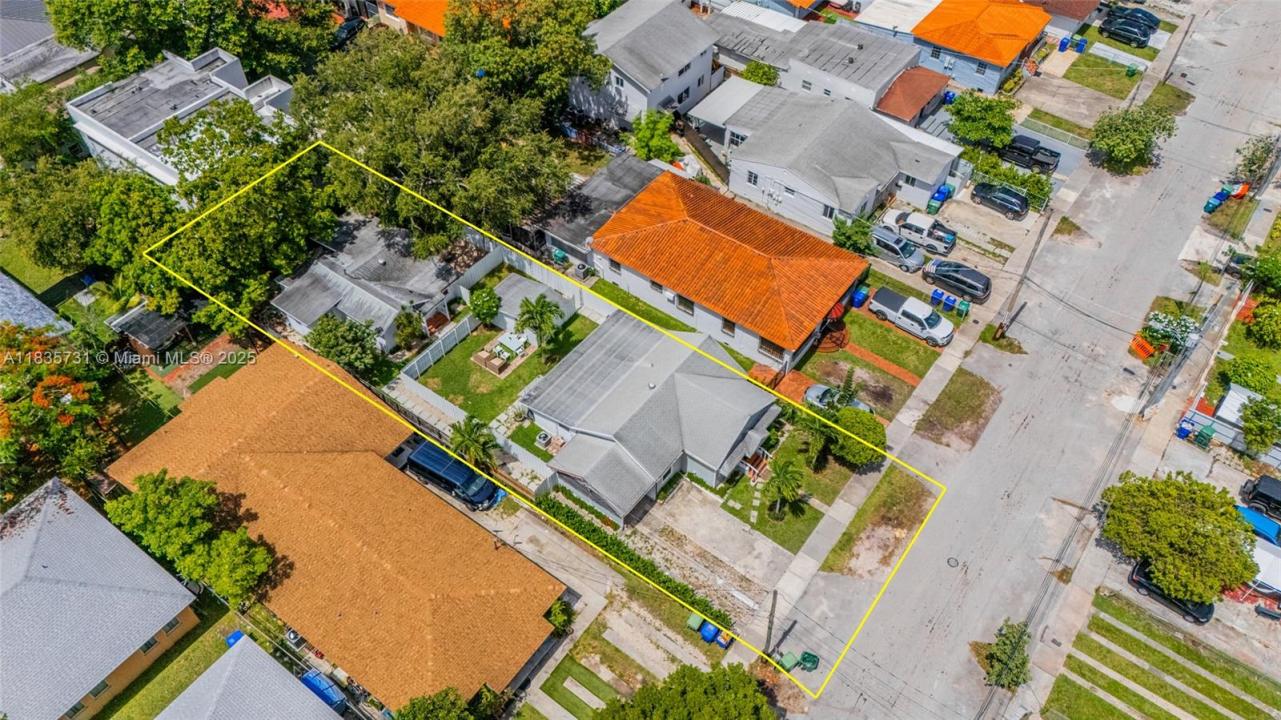 2946 SW 26th St, Miami, Floride 33133, États-Unis