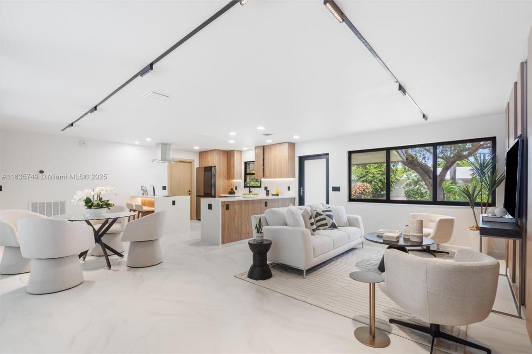 2020 NE 54th St, Fort Lauderdale, 佛羅里達州 33308, 美國