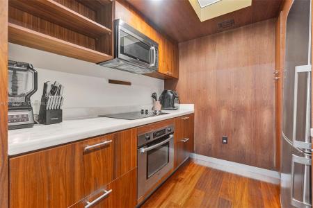 50 Biscayne Blvd 601, Miami, Florida 33132, USA