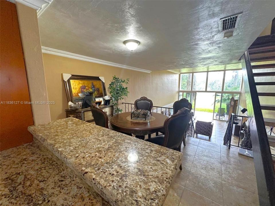 6707 Brookline Dr 6707, Hialeah, Florida 33015
