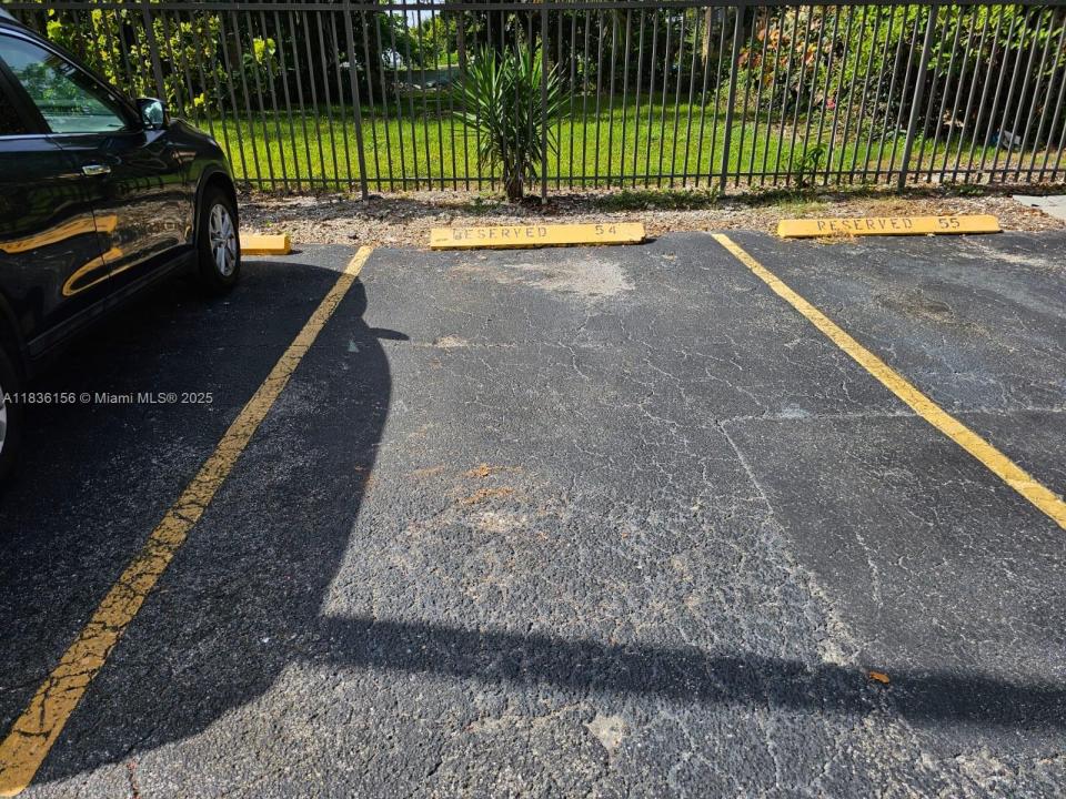 1475 NE 125th Ter 110B1, North Miami, 佛羅里達州 33161, 美國
