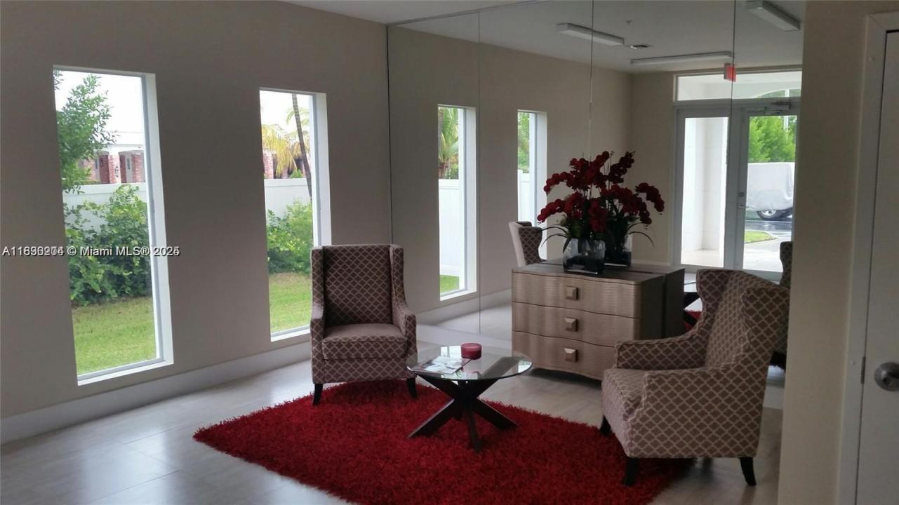 555 E Dania Beach Blvd 5, Dania Beach, Flórida 33004, Estados Unidos