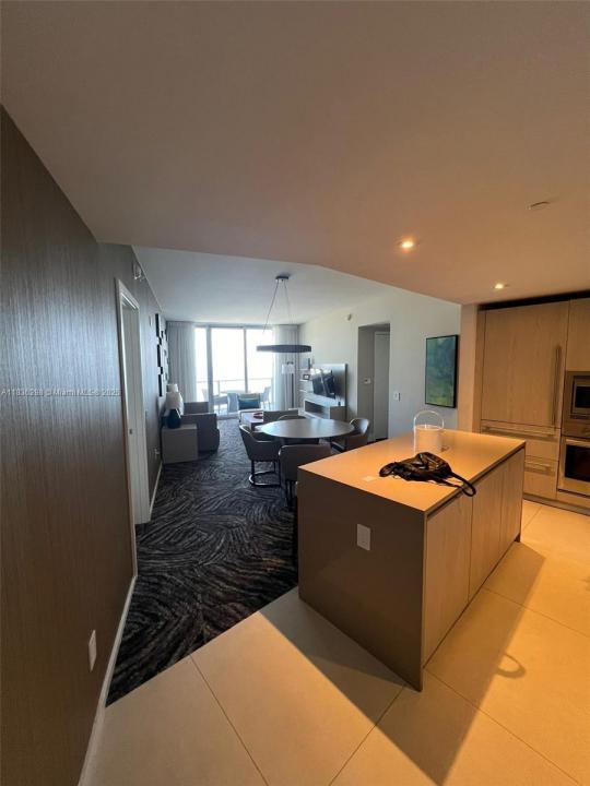 4111 S Ocean Dr 2004, Hollywood, Florida 33019