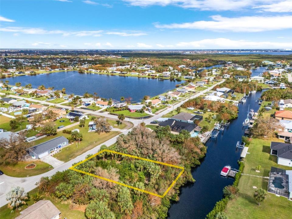 18786 ASHCROFT CIR, Port Charlotte, 佛羅里達州 33948, 美國