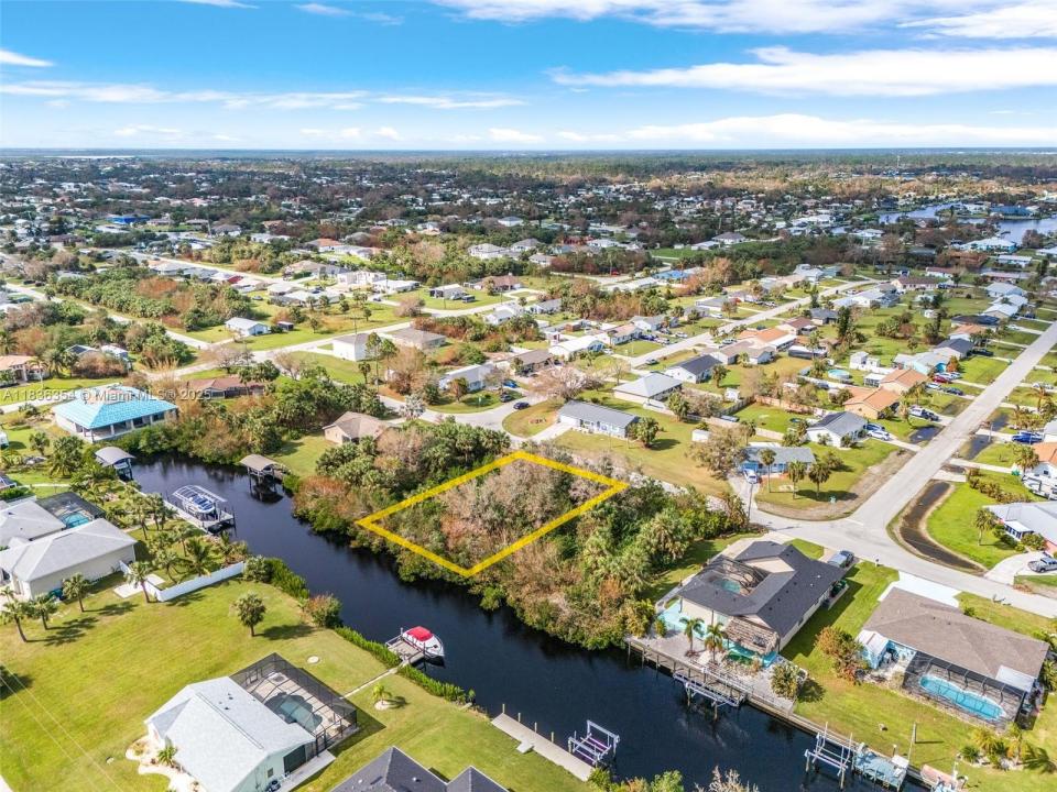18786 ASHCROFT CIR, Port Charlotte, 佛羅里達州 33948, 美國