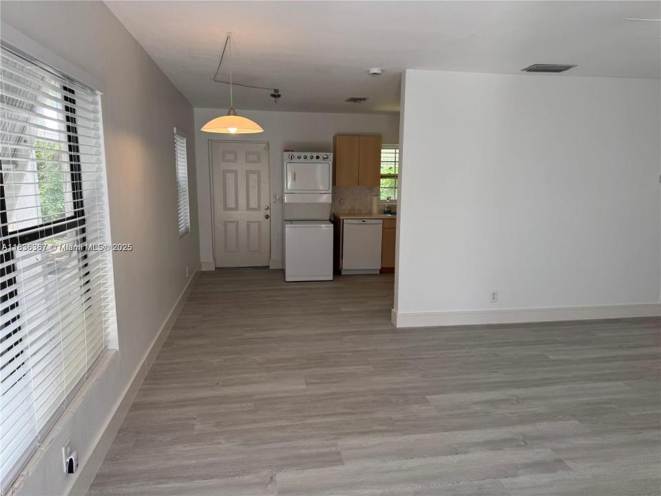 411 Northlake A, North Palm Beach, Florida 33408, USA