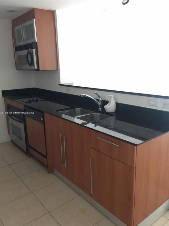 335 S Biscayne Blvd 2006, Miami, Флорида 33131, Соединенные Штаты