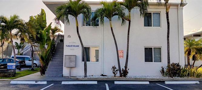 711 NE 2nd Ave 203, Fort Lauderdale, Florida 33304, USA