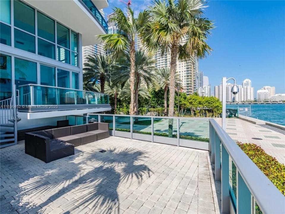 1331 Brickell Bay Dr BL-21 BL-22, Miami, Florida 33131, Stati Uniti