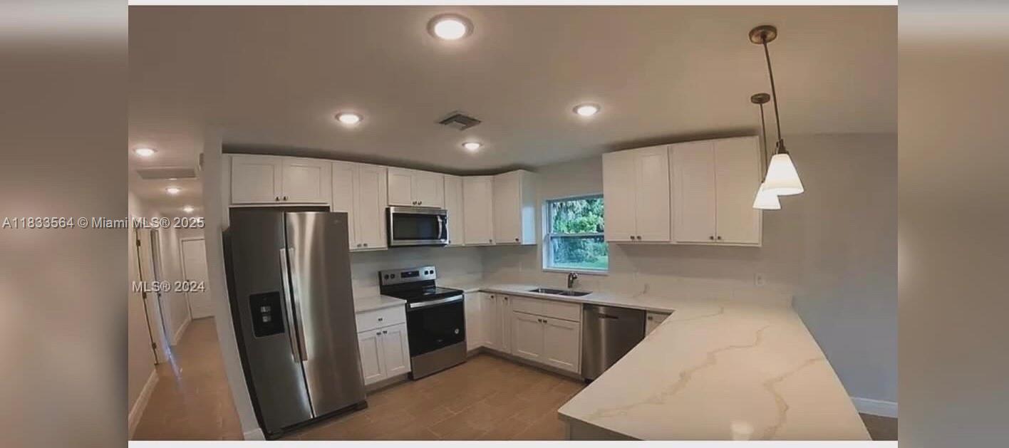2378 highland avenue, Fort Myers, Flórida 33916, Estados Unidos