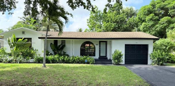 460 NW 90th St, El Portal, Florida 33150, USA