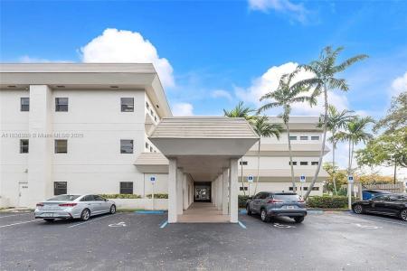 2699 Stirling Rd 305-A, Hollywood, Florida 33312, USA