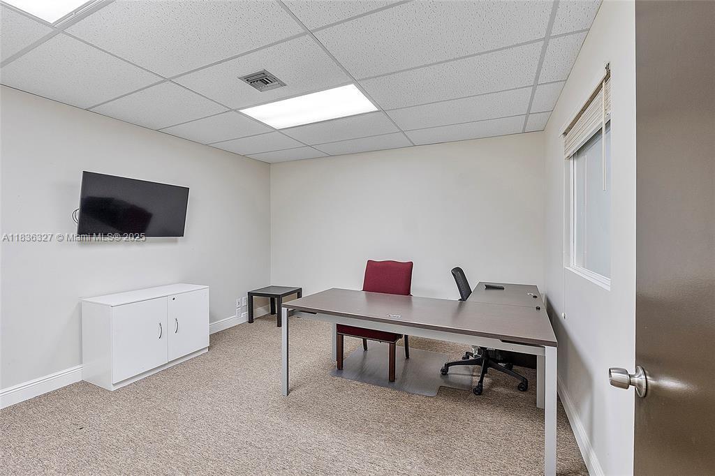 2699 Stirling Rd 306-A, Hollywood, Florida 33312, Amerika Birleşik Devletleri