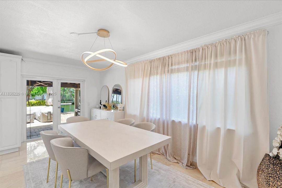 3220 NE 164th St, North Miami Beach, Florida 33160
